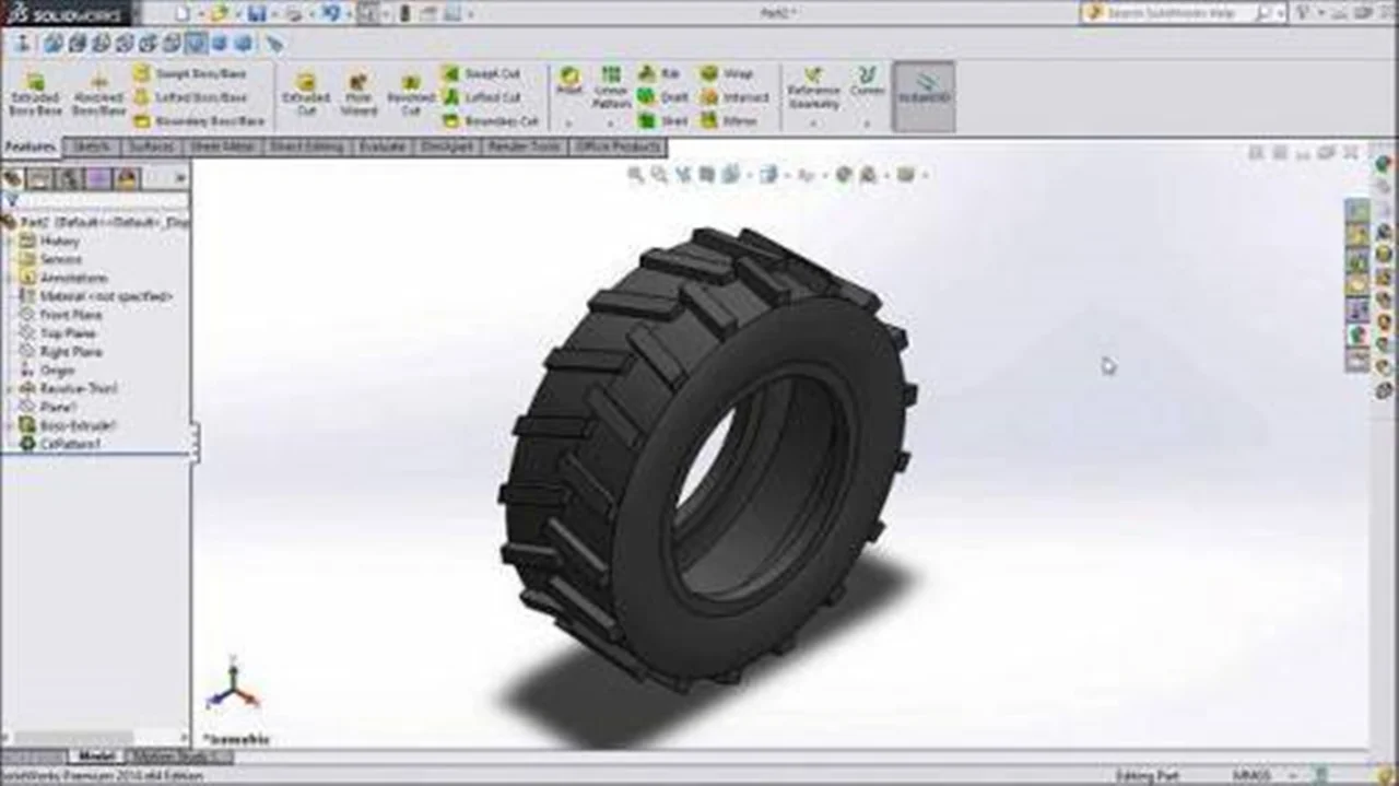 طراحی و مدلسازی تایر تراکتور در نرم افزار سالیدورکس
